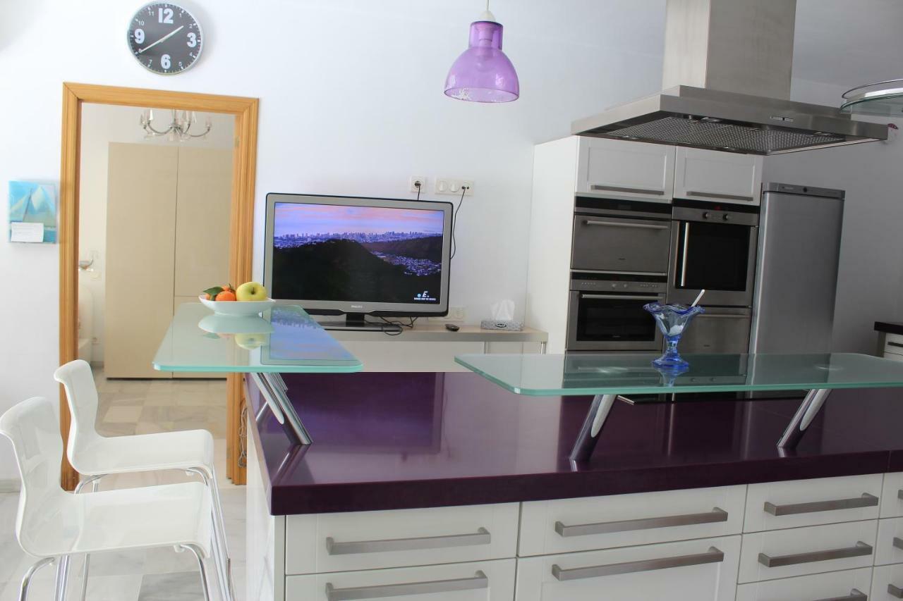 Alcazaba Beach Apartment 3302 Estepona Eksteriør billede